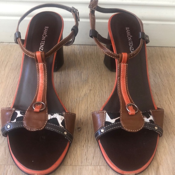 Adorable animal print sandals - Picture 1 of 3